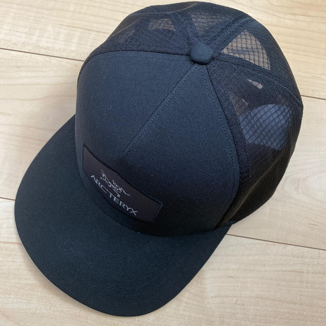 ARC'TERYX(アークテリクス)のアークテリクス　メッシュキャップ　新品 メンズの帽子(キャップ)の商品写真