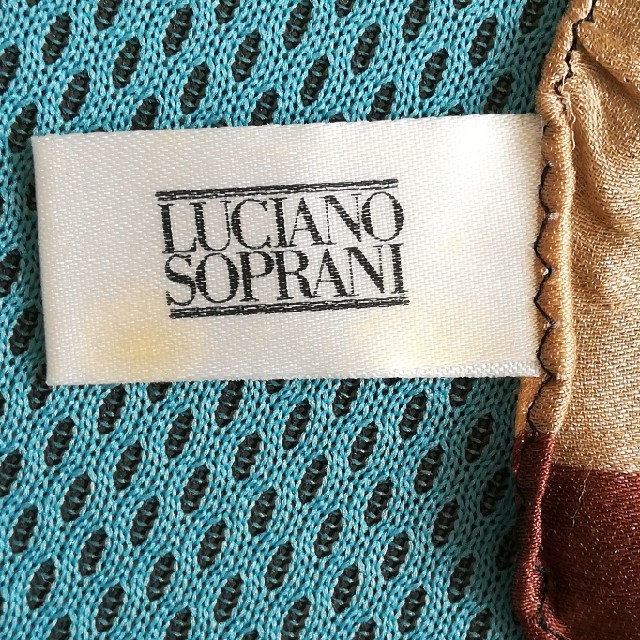 LUCIANO SOPRANI(ルチアーノソプラーニ)のLUCIANO SOPRANIスカーフ レディースのファッション小物(バンダナ/スカーフ)の商品写真