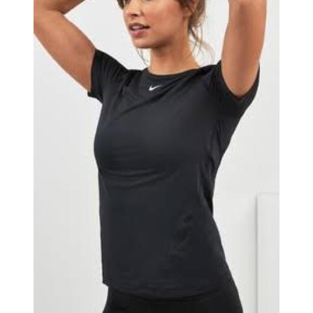 ☆新品☆ NIKE テニスウェア トップス、スコート2点セット US-M