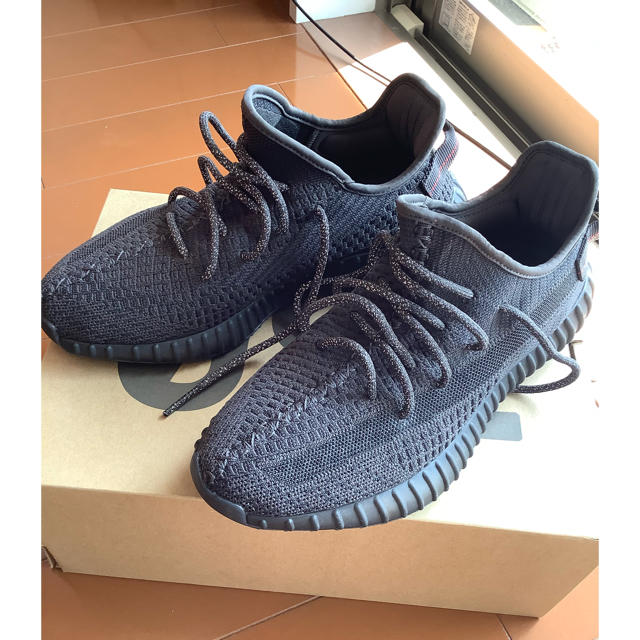 【新品未使用】yeezy boost 350 v2 black靴/シューズ