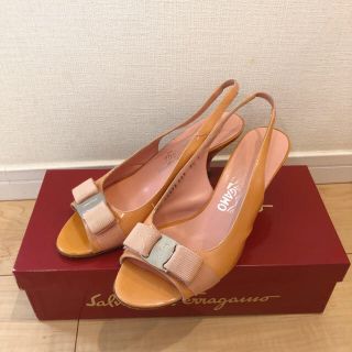 サルヴァトーレフェラガモ(Salvatore Ferragamo)のフェラガモ  ♡サンダル(サンダル)