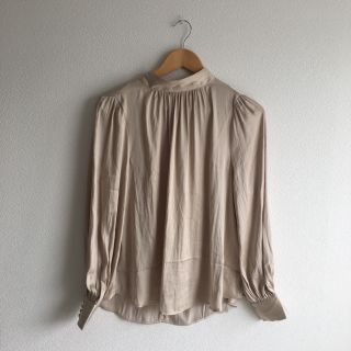 エイチアンドエム(H&M)のmw様専用⭐︎H&M サテンブラウス(シャツ/ブラウス(長袖/七分))