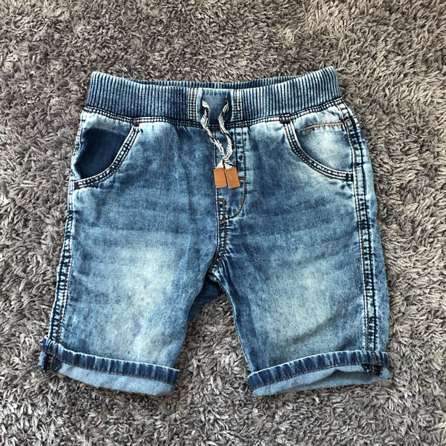 ZARA(ザラ)のZARA 男の子用 ショートパンツ キッズ/ベビー/マタニティのキッズ服男の子用(90cm~)(パンツ/スパッツ)の商品写真