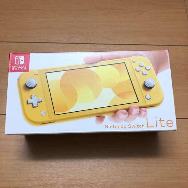 新品未開封 任天堂スイッチライト本体 イエロー