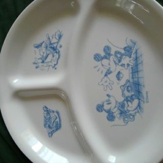 コレール(CORELLE)のCORELLEお皿1枚ディズニー(食器)