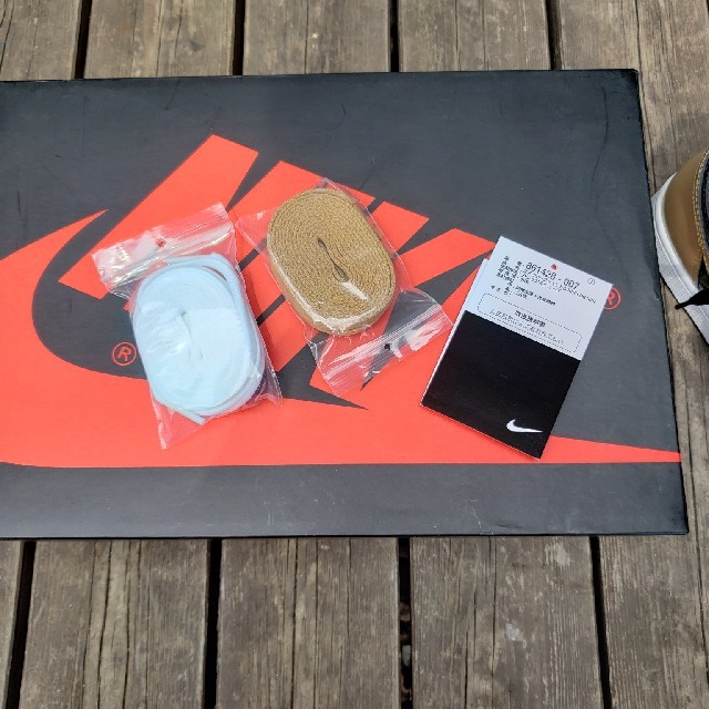 NIKE - AIR JORDAN 1 GOLD TOE ゴールド 25.5の通販 by さも's shop