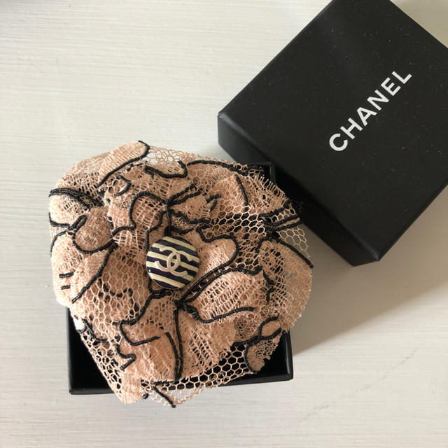 最終値下げ！　CHANEL シャネル　ブローチ　カメリアレディース