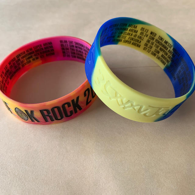 ONE OK ROCK(ワンオクロック)のONE OK ROCK ラババン エンタメ/ホビーのタレントグッズ(ミュージシャン)の商品写真
