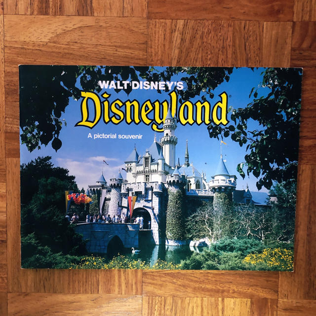 Disney 1970年代 Disneyland Usa ディズニーランド 写真集の通販 By Clime11 S Shop ディズニーならラクマ