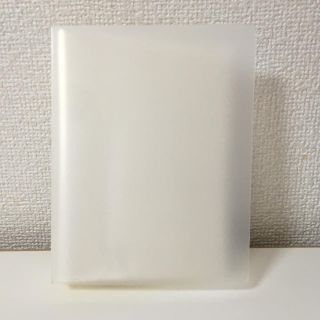 ムジルシリョウヒン(MUJI (無印良品))の無印良品　ハガキフォルダー　美品(ファイル/バインダー)