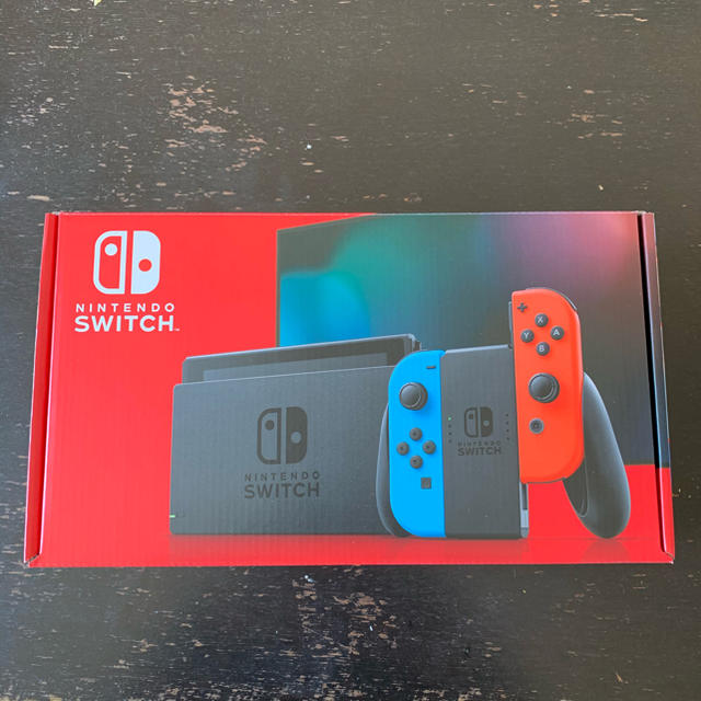 【新品】Nintendo Switch ネオンブルー / ネオンレッド