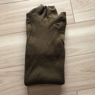 ユニクロ(UNIQLO)のUNIQLO タートルネック(カットソー(長袖/七分))