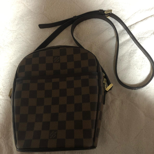 LOUIS VUITTON(ルイヴィトン)のルイヴィトン　イパネマ　PM レディースのバッグ(ショルダーバッグ)の商品写真