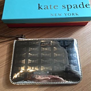 ケイトスペードニューヨーク(kate spade new york)の未使用【ケイトスペード】ポーチ/小銭入れ(ポーチ)