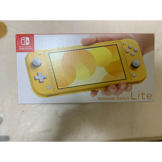 ニンテンドースイッチライト イエロー 新品未開封未使用品-