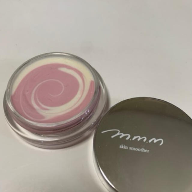 Cosme Kitchen(コスメキッチン)のmmm スキンスムーサー コスメ/美容のベースメイク/化粧品(化粧下地)の商品写真