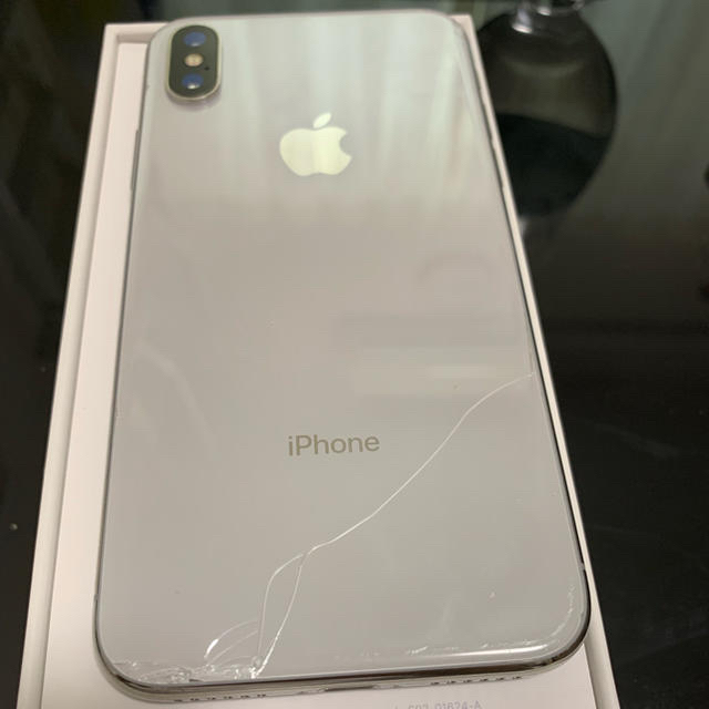 ドコモ iPhone X Silver 64GB 2