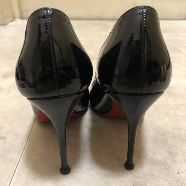 Christian Louboutin(クリスチャンルブタン)のルブタン パンプス 37 美品 レディースの靴/シューズ(ハイヒール/パンプス)の商品写真