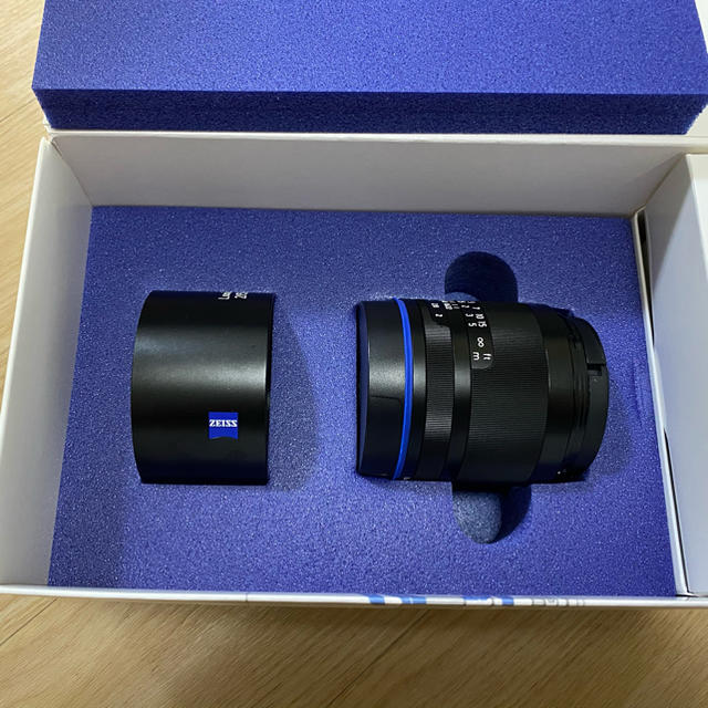 ZEISS LOXIA 50F2 e-mount