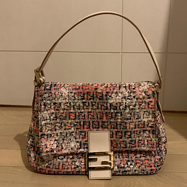 美品　FENDI　フェンディ　マンマバケット　バッグモチーフ　ネックレス