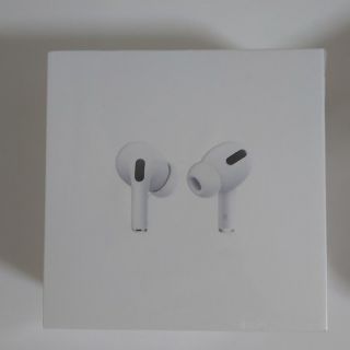 アップル(Apple)のApple  AirPods pro MWP22J/A 新品未開封(ヘッドフォン/イヤフォン)