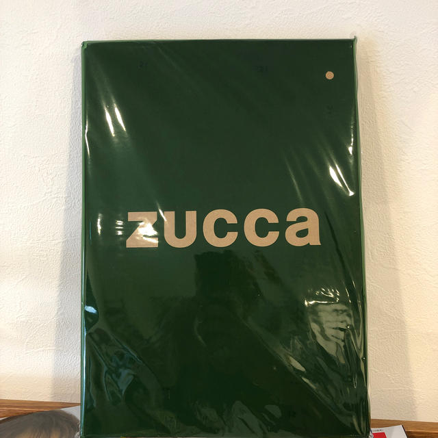 ZUCCa(ズッカ)の大人のおしゃれ手帖 2020年 05月号付録のみ エンタメ/ホビーの雑誌(その他)の商品写真