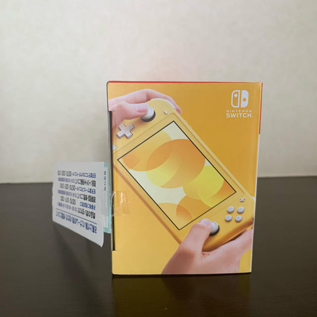 Nintendo Switch Lite 本体