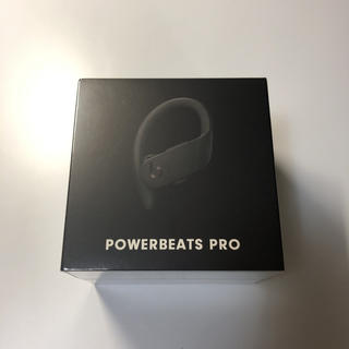 ビーツバイドクタードレ(Beats by Dr Dre)のPowerbeats pro ブラック 新品未開封 国内正規品(ヘッドフォン/イヤフォン)