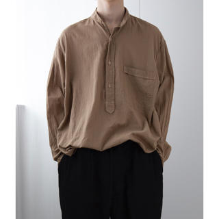 コモリ(COMOLI)のCOMOLI 20SSベタシャンプルオーバーシャツ サイズ2 カーキ 新品未使用(シャツ)