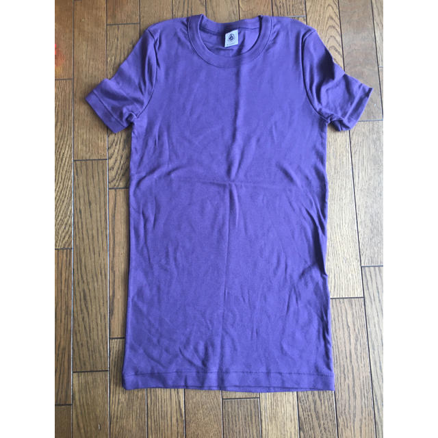 PETIT BATEAU(プチバトー)のプチバトー　Tシャツ　新品 レディースのトップス(Tシャツ(半袖/袖なし))の商品写真