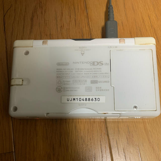 ニンテンドーDS(ニンテンドーDS)の任天堂　DS ライト エンタメ/ホビーのゲームソフト/ゲーム機本体(携帯用ゲーム機本体)の商品写真