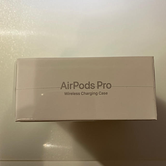 新品未使用】Apple AirPods Pro 【保証未開始】☆送料込 新品未使用】Apple AirPods Pro 【保証未開始】☆送料込