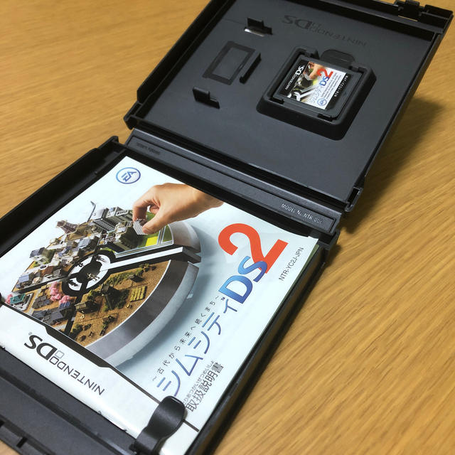 未開封 シムシティDS 2 〜古代から未来へ続くまち〜-