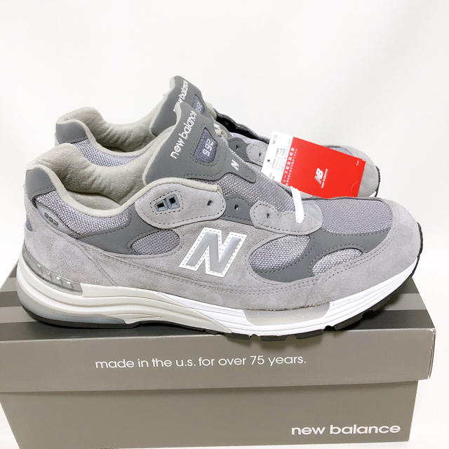 New Balance(ニューバランス)のnew balance M992GR 29.0cm ニューバランス メンズの靴/シューズ(スニーカー)の商品写真