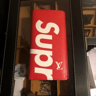 ルイヴィトン(LOUIS VUITTON)のルイヴィトン×シュプリーム 長財布　エピレザー レッド(長財布)