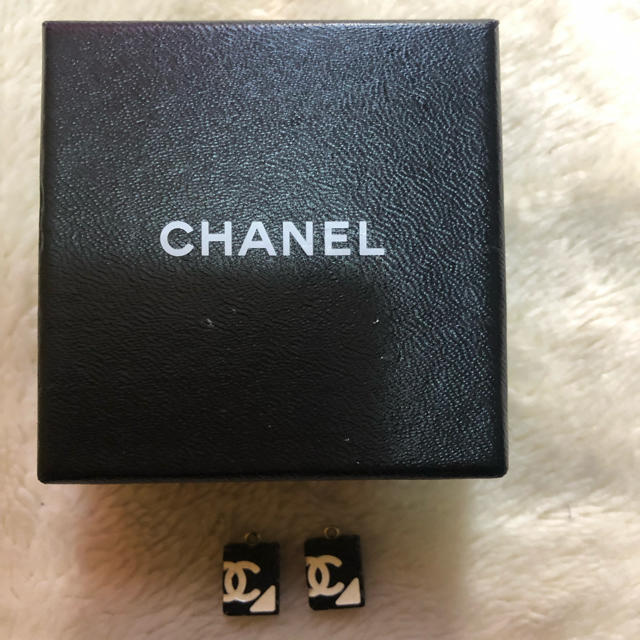 CHANEL シャネル カンボン ピアス 黒 ピアス オンラインストア値下