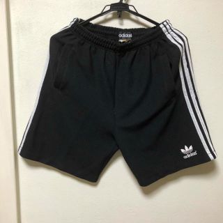 アディダス(adidas)のadidas orignals ショートパンツ(ショートパンツ)