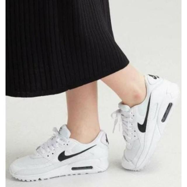 NIKE(ナイキ)の【Rian☆mama様専用】NIKEAIRMAX　90SC レディースの靴/シューズ(スニーカー)の商品写真