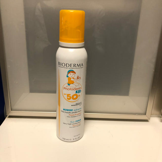 BIODERMA(ビオデルマ)のビオデルマ フォトデルム キッズ SPF50 サンフォーム コスメ/美容のボディケア(日焼け止め/サンオイル)の商品写真