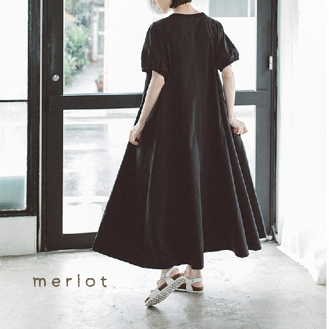 merlot(メルロー)のかっこ様 レディースのワンピース(ロングワンピース/マキシワンピース)の商品写真