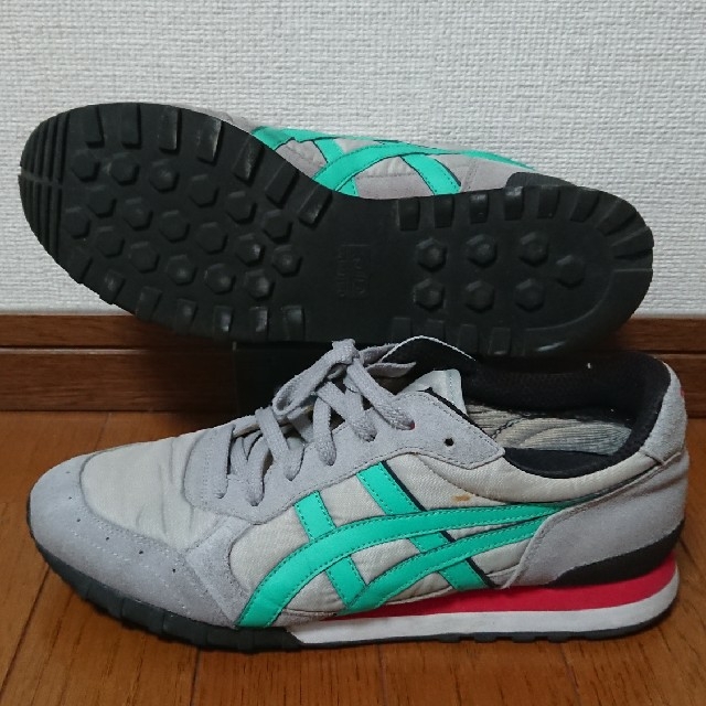 Onitsuka Tiger(オニツカタイガー)のOnitsuka Tiger オニツカタイガー スニーカー 27.5cm メンズの靴/シューズ(スニーカー)の商品写真