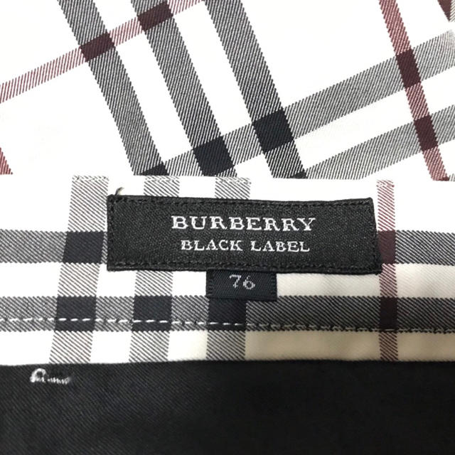 BURBERRY BLACK LABEL(バーバリーブラックレーベル)のBurberry Black Label short pants メンズのパンツ(ショートパンツ)の商品写真