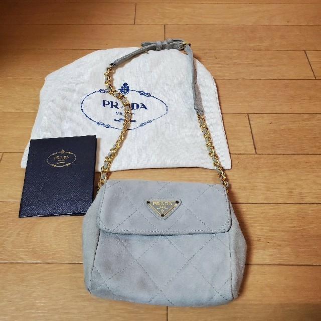 PRADA(プラダ)のPRADA　スウェードバック レディースのバッグ(ショルダーバッグ)の商品写真