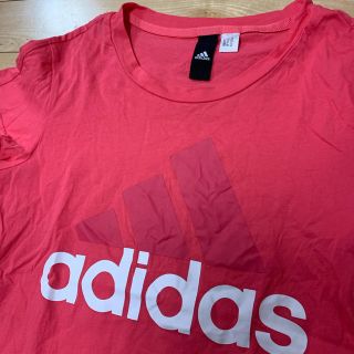 アディダス(adidas)のadidas Tシャツ(Tシャツ(半袖/袖なし))