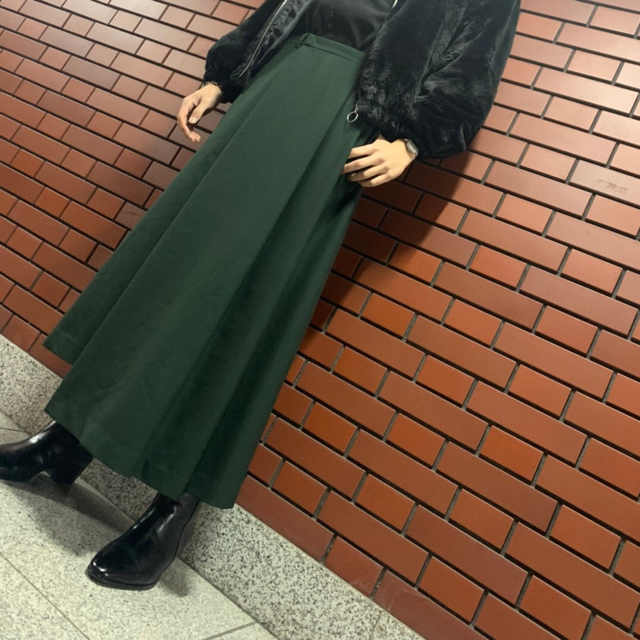 LAD MUSICIAN(ラッドミュージシャン)のLAD MUSICIAN asymmetry pants メンズのパンツ(スラックス)の商品写真