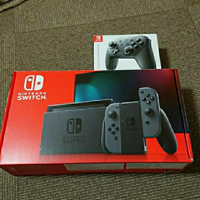 新型 任天堂 Switch 本体 グレー プロコン付