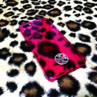 トリーバーチ(Tory Burch)のTORY BARCH iPhone💜(モバイルケース/カバー)