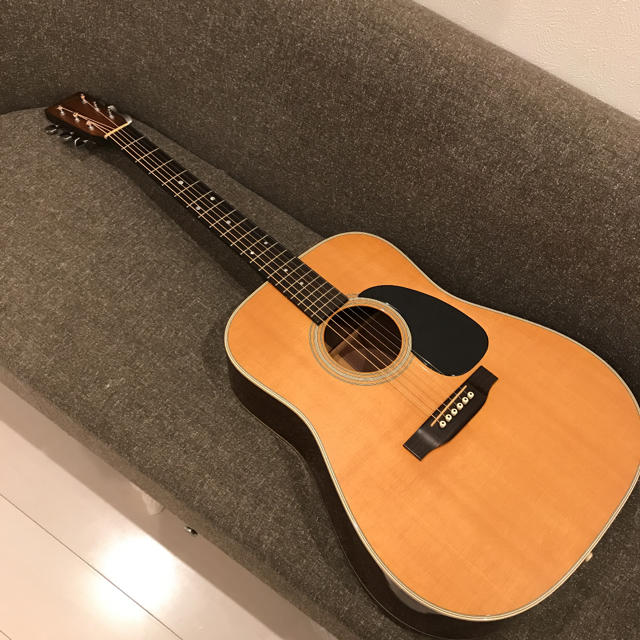 Martin D-28