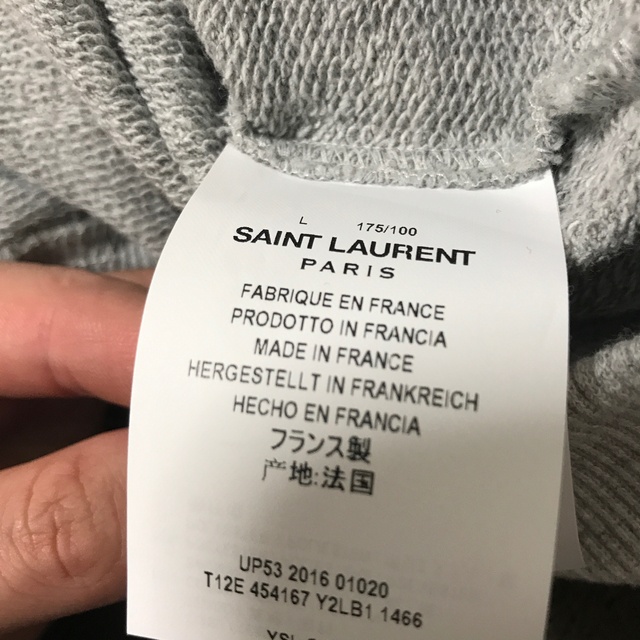 Saint Laurent(サンローラン)のサンローラン SHARK Patch メンズのトップス(スウェット)の商品写真