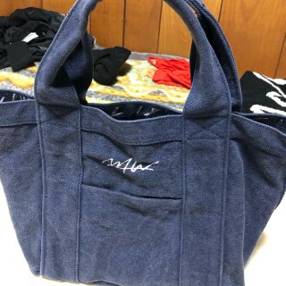 ダブルティー(WTW)のwtw バッグ(ハンドバッグ)